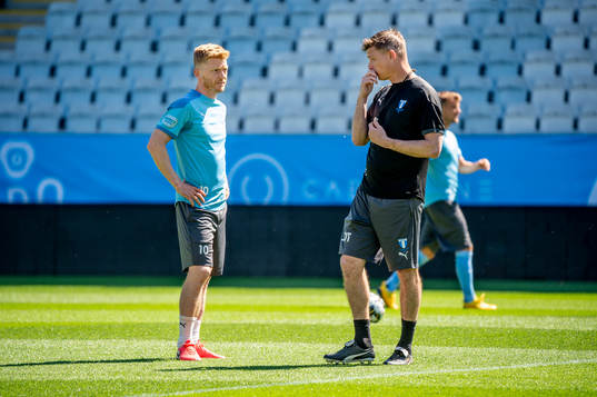 Anders Christiansen och tränare Jon Dahl Tomasson