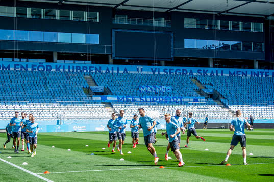 Spelarna på Eleda Stadion