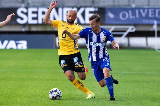 Elfsborgs Robert Gojani och IFK Göteborgs Patrik Karlsson