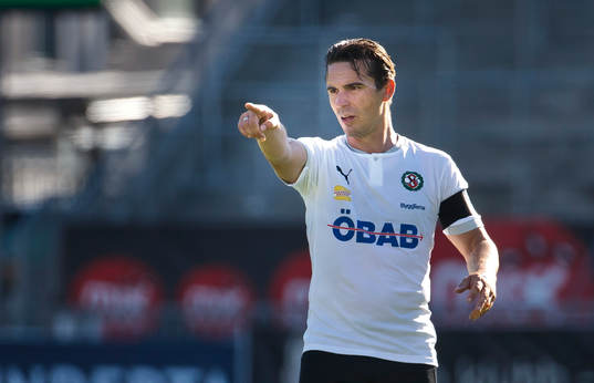 Örebros Nordin Gerzic