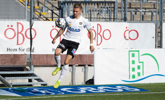 Örebros Jake Larsson