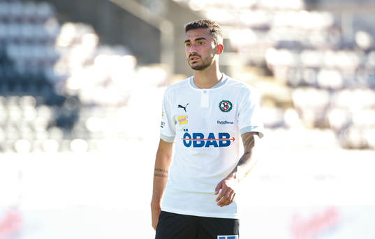 Örebros Simon Amin