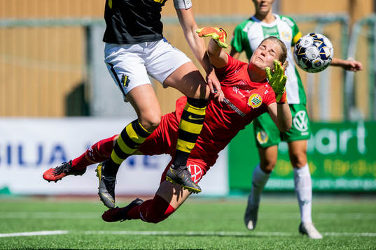 Hammarbys Britta Gynning släpper in 0-1
