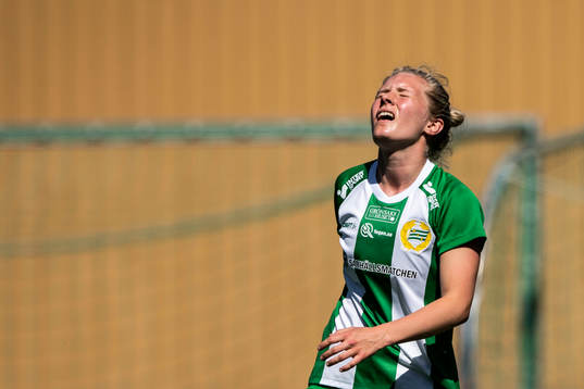 Hammarbys Emilia Larsson deppar