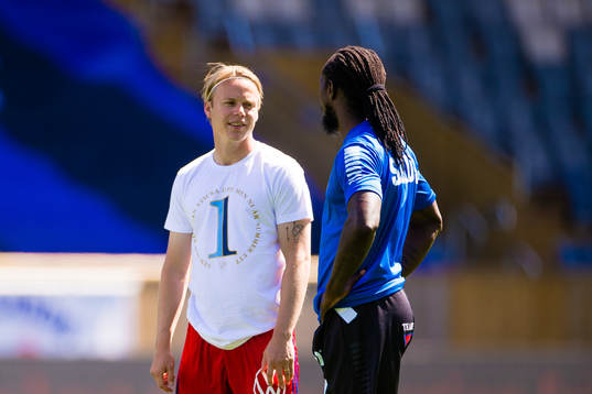 Djurgårdens Elliot Käck och Sirius Sirius Kebba Ceesay