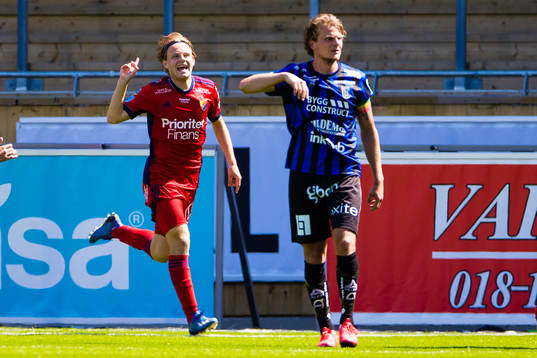Djurgårdens Oscar Pettersson jublar