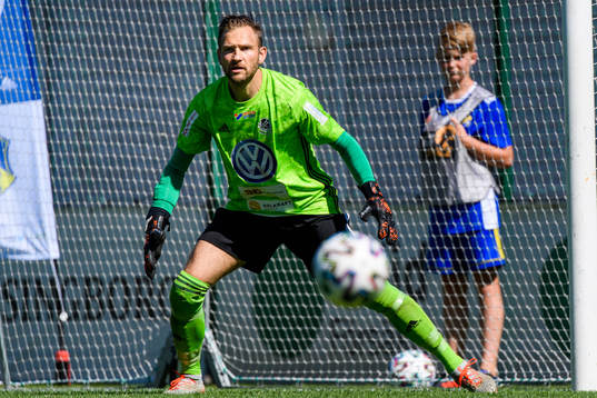 Lindomes målvakt John Alvbåge
