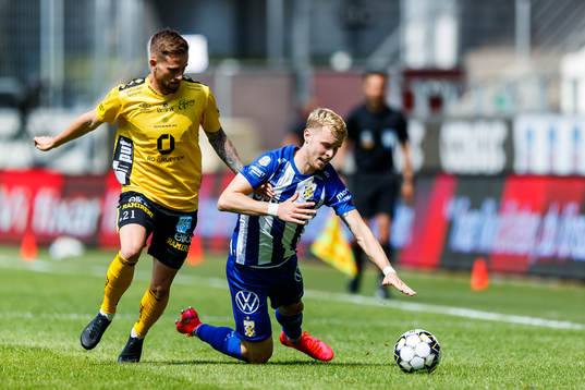 Elfsborgs Rasmus Alm och IFK Göteborgs Victor Wernersson