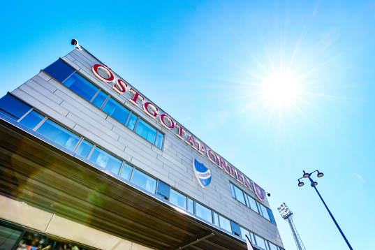 Östgötaporten före fotbollsmatchen i Allsvenskan mellan