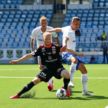 Kalmars Nils Fröling och IFK Norrköpings Jonathan Levi
