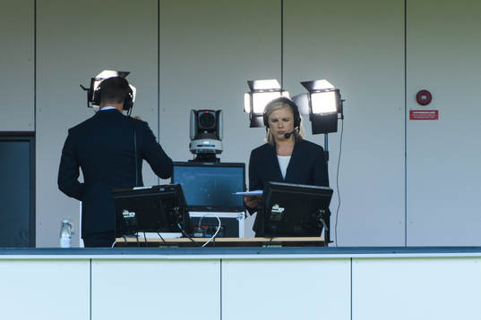 Petra Svensson, kommentator