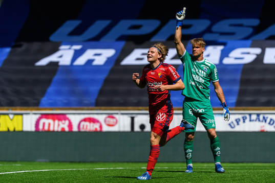 Djurgårdens Oscar Pettersson jublar