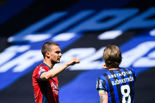 Djurgårdens Erik Berg och Sirius Tim Björkström