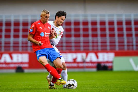 Helsingborgs Jakob Voelkerling Persson och Varbergs Robin