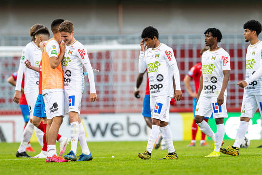 Varbergs spelare jublar