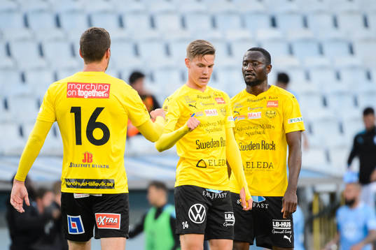 Mjällbys Jacob Bergström , Taylor Silverholt och Moses