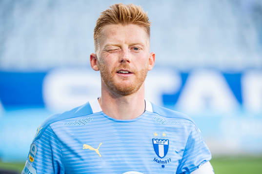 Malmö FFs Anders Christiansen blinkar åt kameran