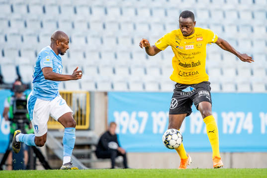 Malmö FFs Fouad Bachirou mot Moses Ogbu