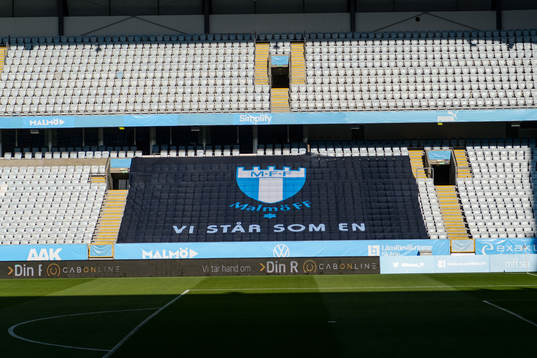 Logotype och slogan vi står som en på en banderoll på