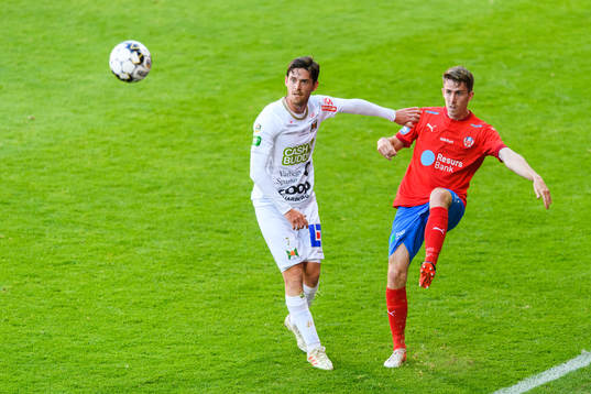 Varbergs Robin Tranberg och Helsingborgs Adam Eriksson