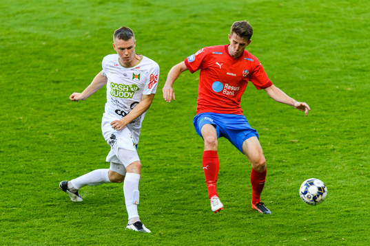 Varbergs Anton Liljenbäck och Helsingborgs Adam Eriksson