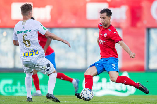 Helsingborgs Erik Figueroa och Varbergs Albin Winbo
