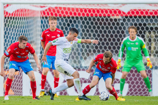 Varbergs Astrit Seljmani tunnlar Helsingborgs Anders Randrup