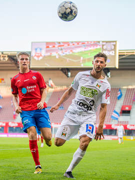 Helsingborgs Casper Widell och Varbergs Alibek Aliev