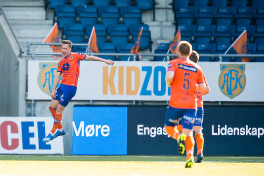 Simen Bolkan Nordli of Aalesund celebrates