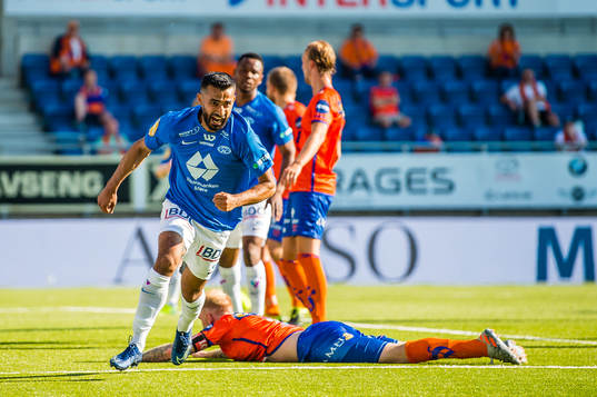 Etzaz Muzafar Hussain of Molde celebrates