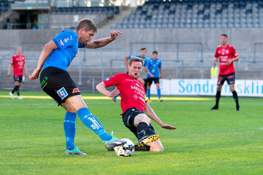 Halmstads Mikael Boman och Trelleborgs Anton Tideman