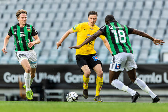 GAIS August Wängberg och Boris Lumbana mot Jönköpings
