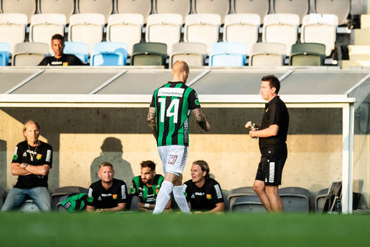 GAIS Jesper Brandt lämnar planen
