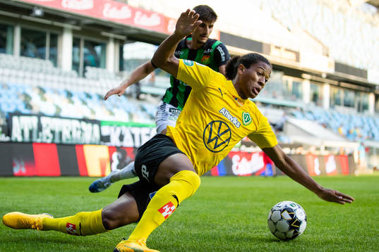 Jönköpings Mikael Marques faller