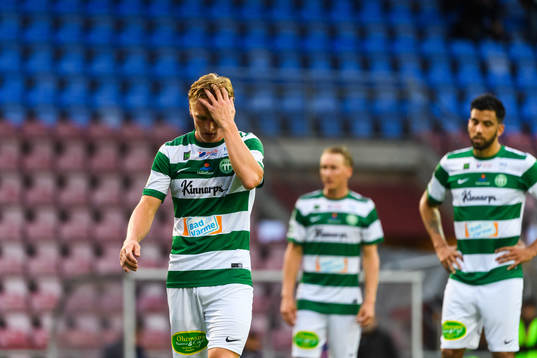 Västerås Douglas Karlberg deppar