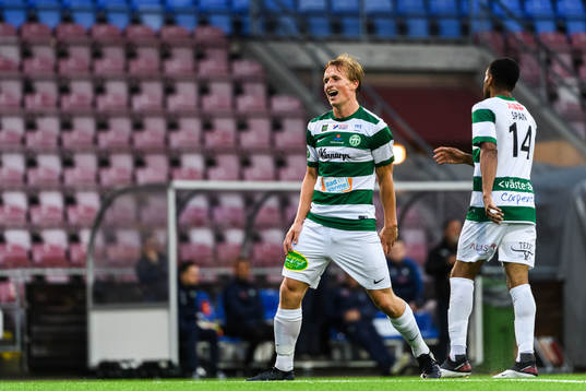 Västerås Douglas Karlberg reagerar