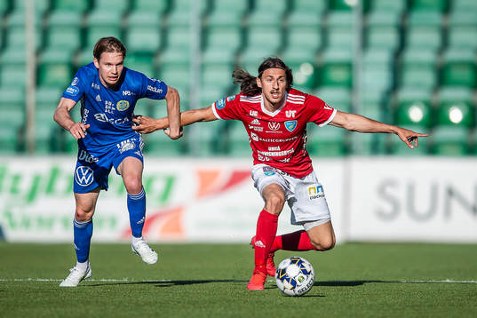 Sundsvalls Johan Blomberg och Umeås Enis Ahmetovic