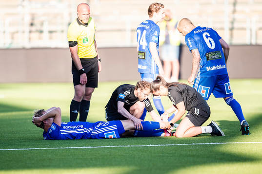 Sundsvalls Pontus Engblom skadad