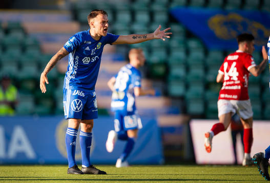 Sundsvalls Pontus Silfwer skriker