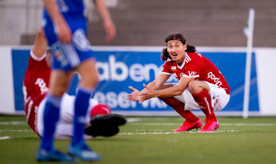 Umeås Enis Ahmetovic deppar