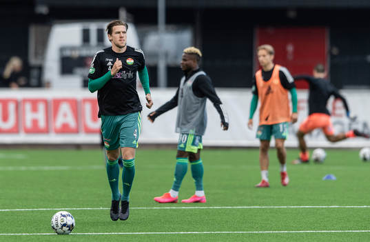 Dalkurds Johan Stenberg värmer upp