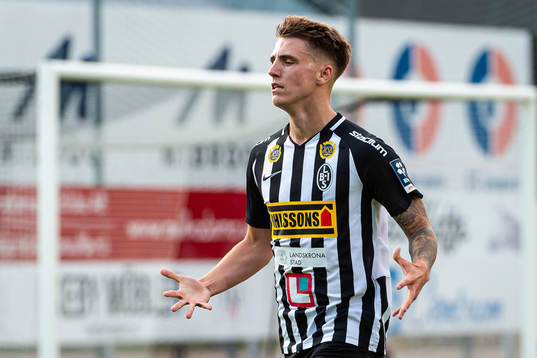 Landskronas Hampus Ferhm deppar