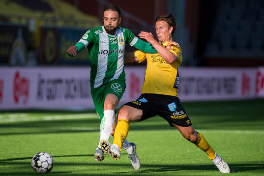 Hammarbys Abdul Khalili och Elfsborgs Simon Olsson