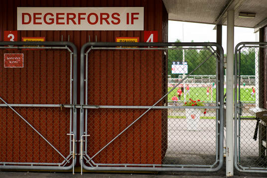 Exteriör bild av grinden in till Stora valla