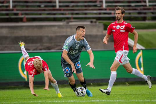 Degerfors Axel Lindahl och Brages Leonard Pllana