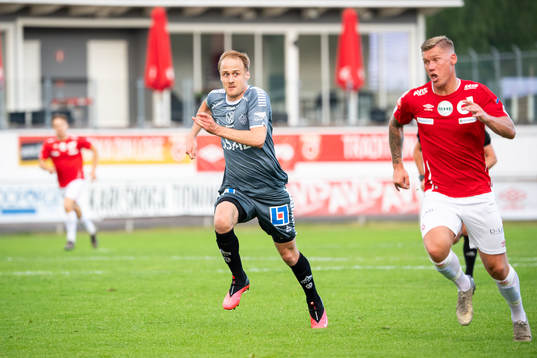 Brages Oscar Lundin och Degerfors Victor Edvardsen