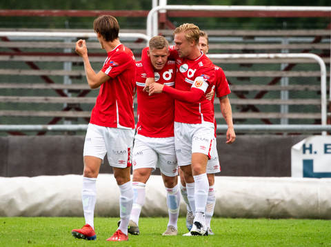 Degerfors Victor Edvardsen jublar