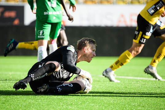 Hammarbys målvakt David Ousted