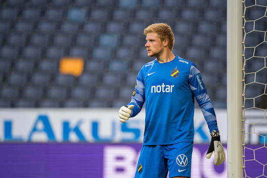 s målvakt Jacob Haugaard deppar