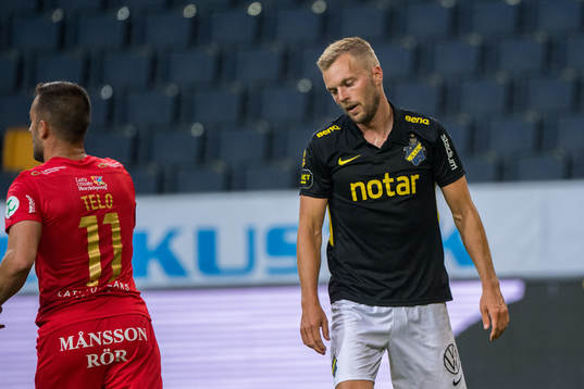 s Sebastian Larsson deppar